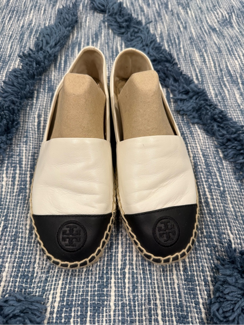 Tory Burch White Leather Espadrilles with Black Toe Cap Size 7.5